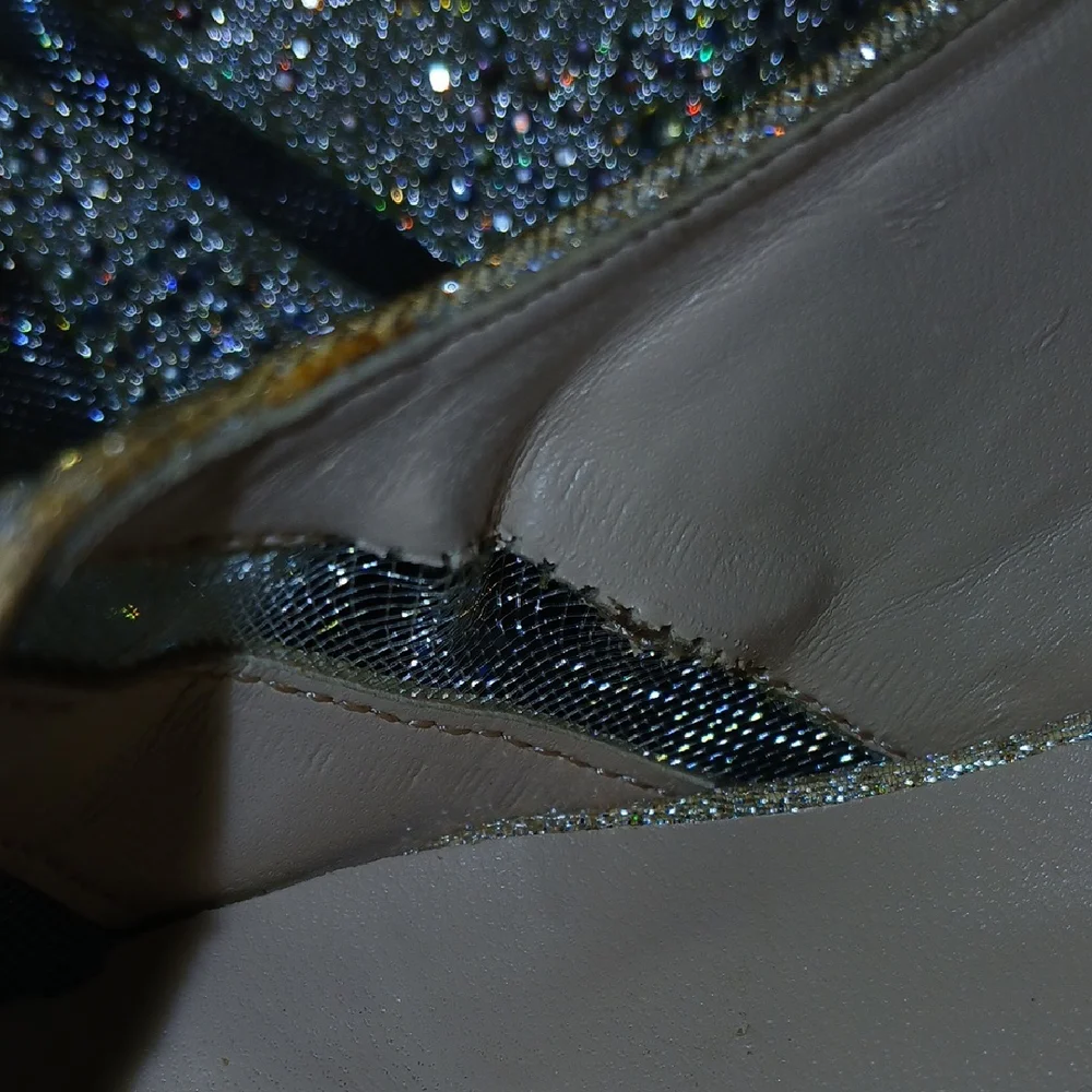 Gold Elegant Heels with Shimmer and Twisted Straps